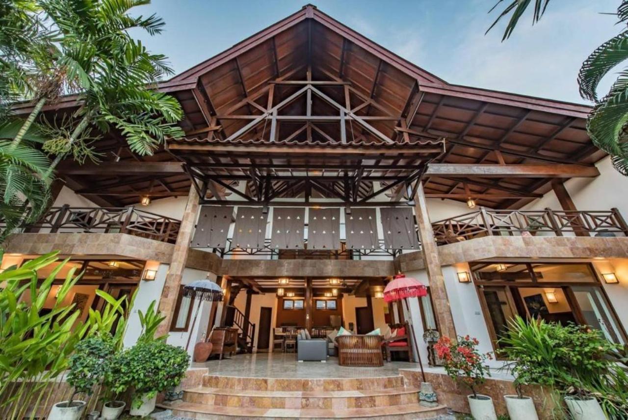 New Daria Villas Seminyak Екстер'єр фото